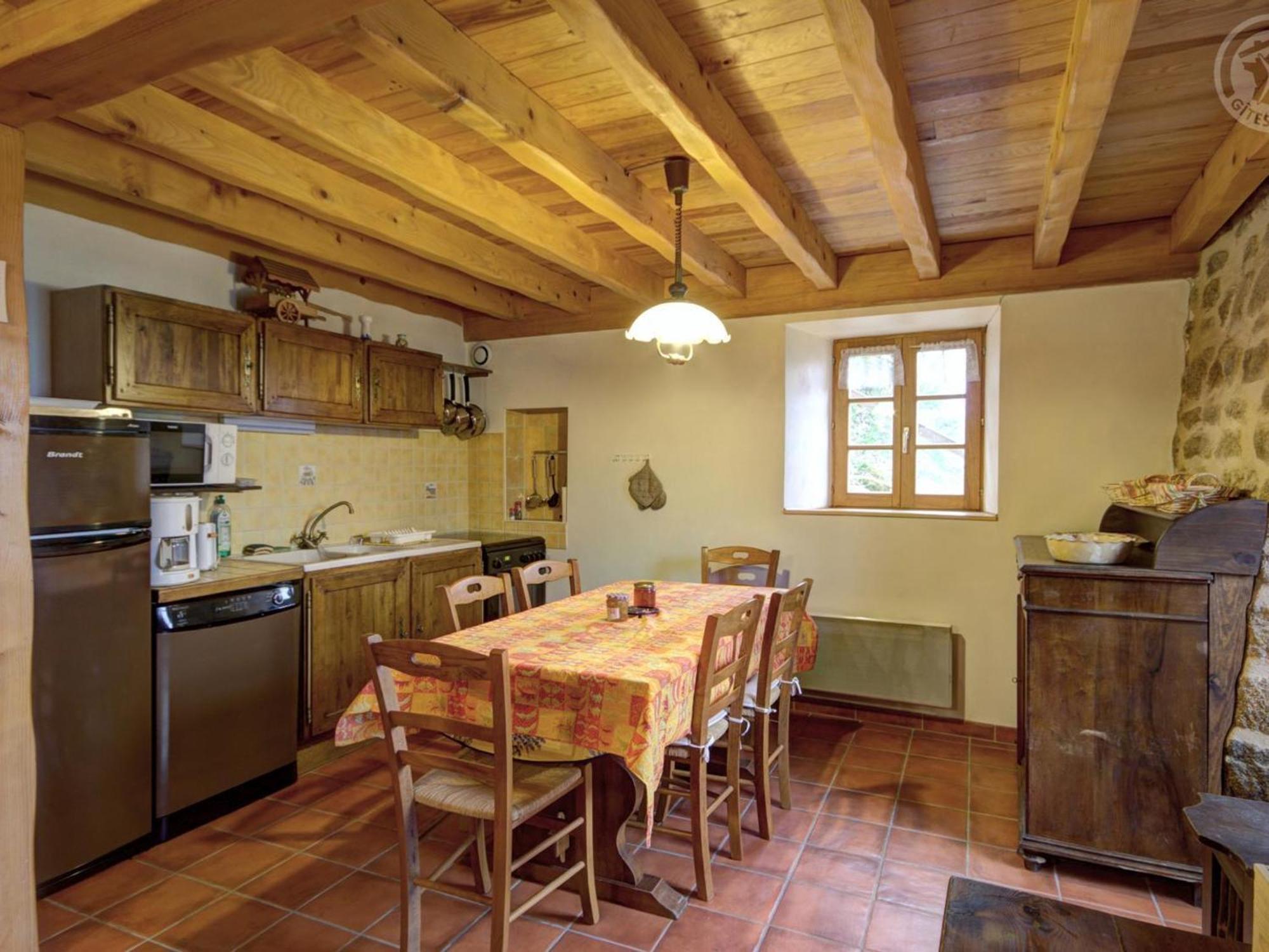 Charmant Gite Avec Terrasse, Cheminee Et Jardin, A Proximite Des Bois, Animaux Acceptes - Fr-1-496-205 Saint-Jean-Soleymieux Exteriör bild
